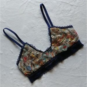 Victoria Secret Bralette Size Large